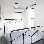 Stay Portland Collection - Fresh Farmhouse Remodel In Se Portland 96Bikescore