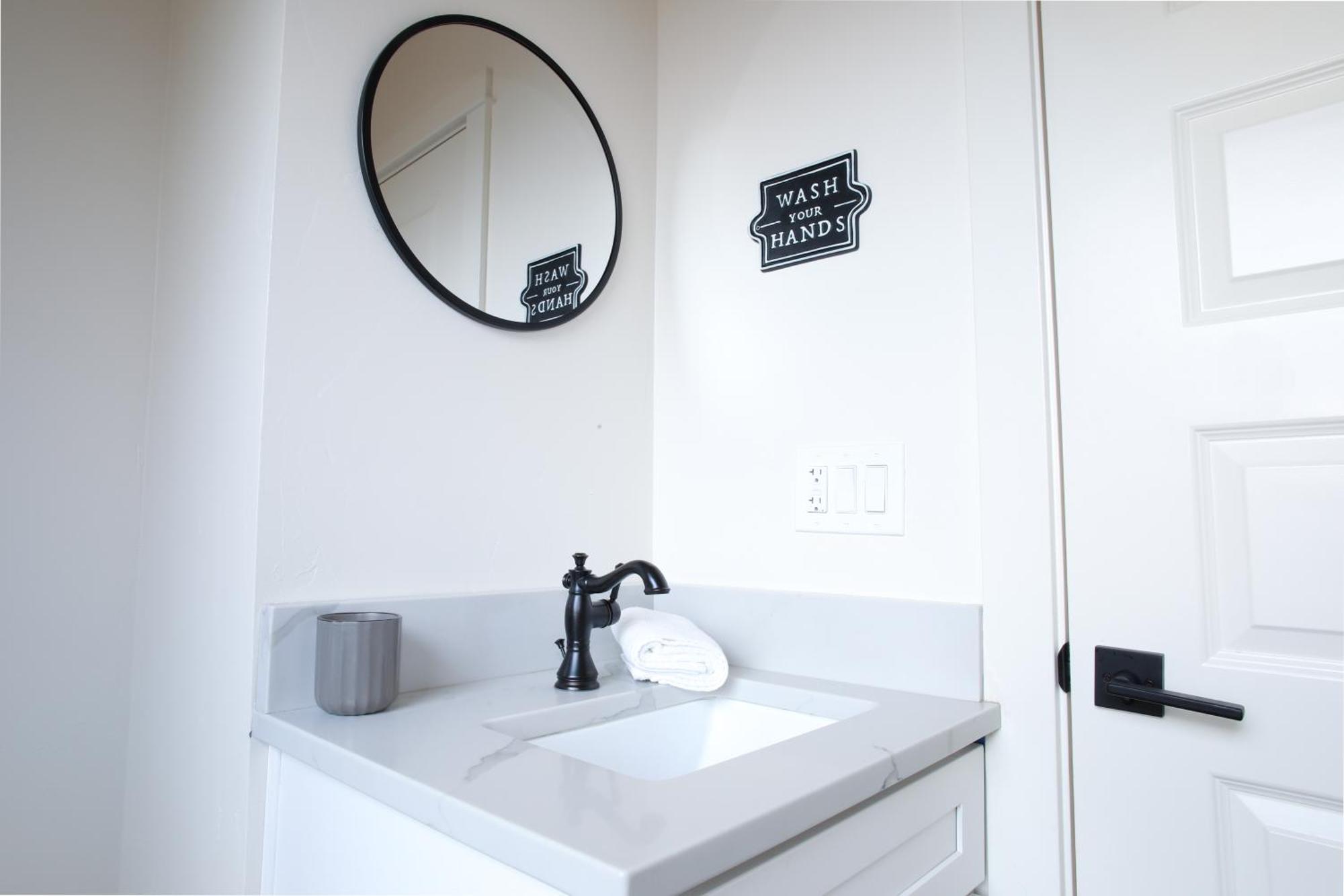 Collection - Fresh Remodel In Se 96bikescore Holiday home