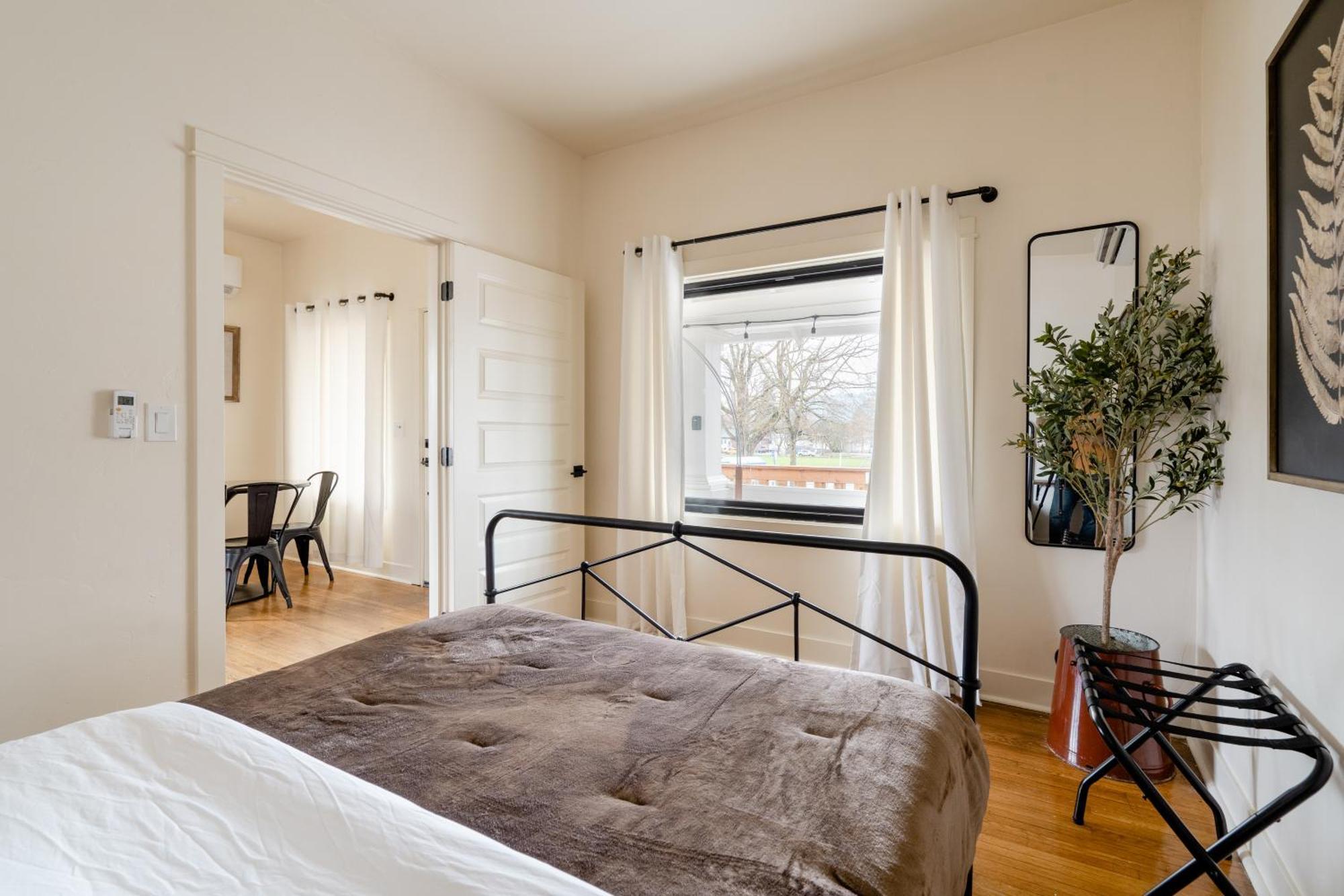 Collection - Fresh Remodel In Se 96bikescore Holiday home Portland